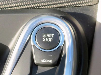 2020 BMW I8 缩略图 24