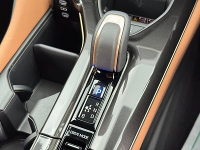 صورة 52 لـ 2026 Toyota CROWN SPORT