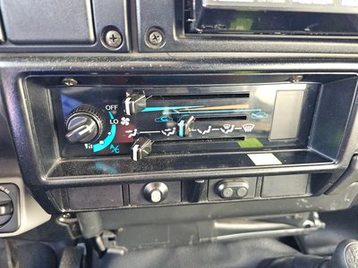 2006 Toyota LAND CRUISER 70 照片 12