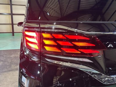 2023 Toyota ALPHARD thumbnail 40