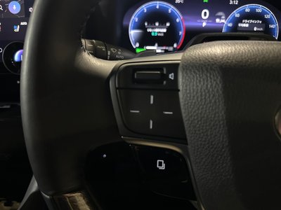 2023 Toyota ALPHARD photo 16