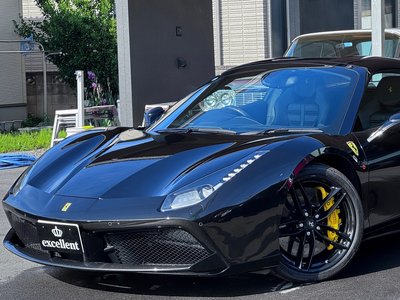 2017 Ferrari 488 SPIDER thumbnail 5