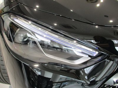 2026 Mercedes-BENZ GLA photo 3