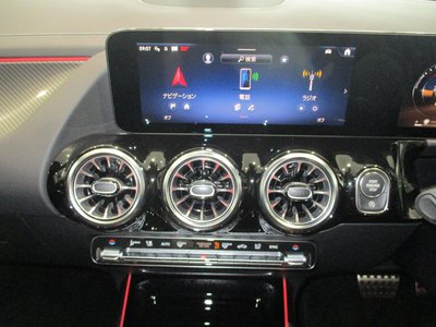 2026 Mercedes-BENZ GLA thumbnail 23