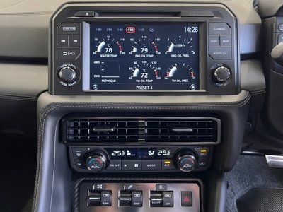 صورة مصغرة 18 لـ 2019 Nissan GT-R