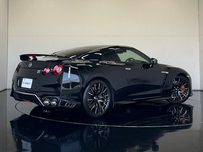 صورة مصغرة 2 لـ 2019 Nissan GT-R