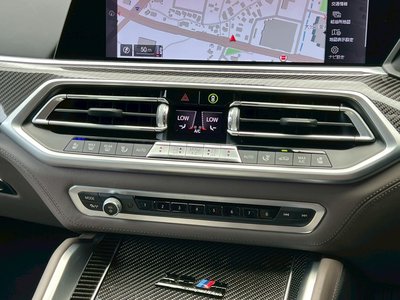 صورة 45 لـ 2021 BMW X6 M