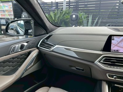 صورة 49 لـ 2021 BMW X6 M