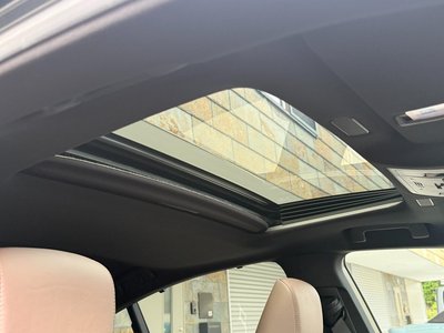 2022 Lexus ES thumbnail 52