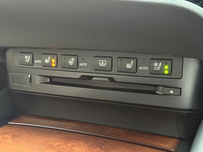 2022 Lexus ES thumbnail 71