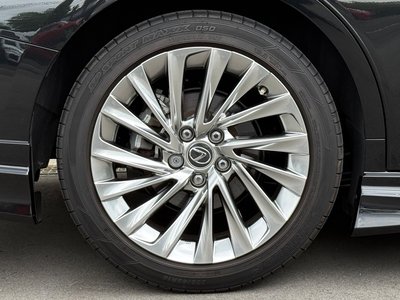 2022 Lexus ES photo 16