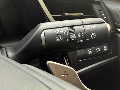 2022 Lexus ES thumbnail 62