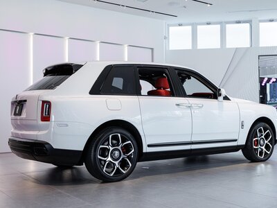 2023 ROLLS-ROYCE CULLINAN — миниатюра 12