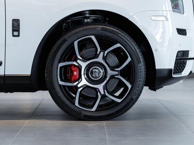 2023 ROLLS-ROYCE CULLINAN — миниатюра 17