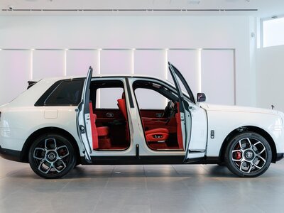 2023 ROLLS-ROYCE CULLINAN — миниатюра 18