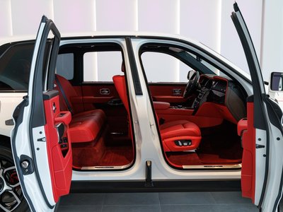 2023 ROLLS-ROYCE CULLINAN — миниатюра 21