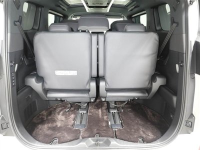 2023 Toyota VELLFIRE — фото 21