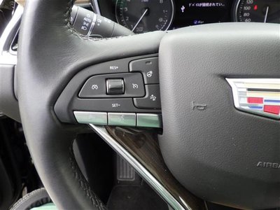 صورة 11 لـ 2020 Cadillac XT6