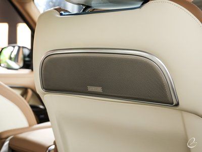 2024 LAND Rover RANGE ROVER photo 9