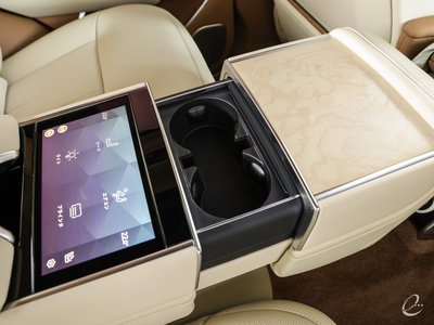 2024 LAND Rover RANGE ROVER photo 8