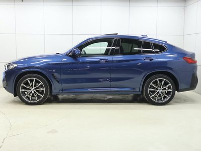 2024 BMW X4 thumbnail 25