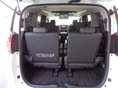 2022 Toyota ALPHARD — фото 56