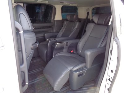 2022 Toyota ALPHARD — фото 59