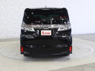 صورة 16 لـ 2020 Toyota VELLFIRE