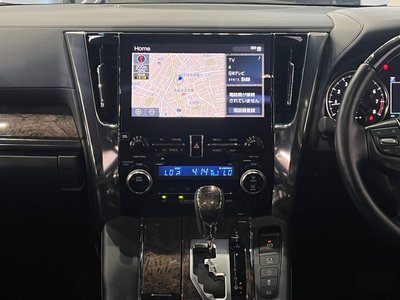 صورة 39 لـ 2020 Toyota VELLFIRE