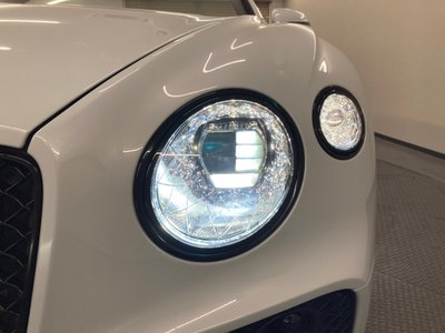 صورة 14 لـ 2019 Bentley CONTINENTAL