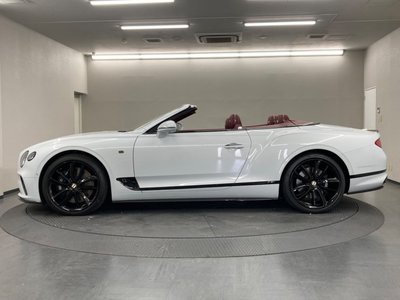 صورة 15 لـ 2019 Bentley CONTINENTAL