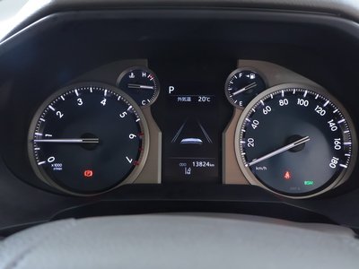 2023 Toyota LAND CRUISER PRADO — миниатюра 13