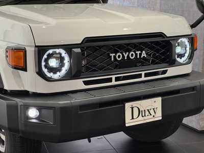 2025 Toyota LAND CRUISER 70 photo 2