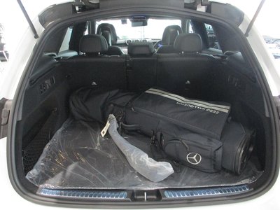 2025 Mercedes-BENZ GLC 缩略图 8