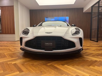 2025 Aston Martin VANTAGE — миниатюра 2
