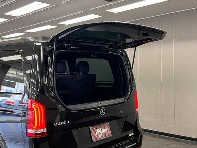 2021 Mercedes-BENZ V-CLASS thumbnail 24