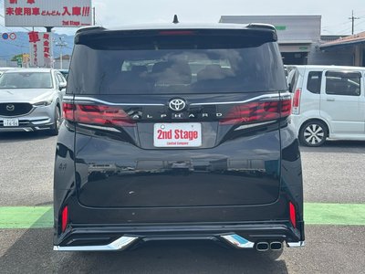صورة 23 لـ 2025 Toyota ALPHARD