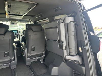 صورة 32 لـ 2025 Toyota ALPHARD