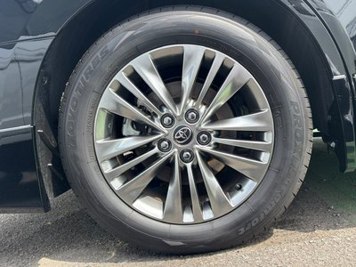 صورة 21 لـ 2025 Toyota ALPHARD