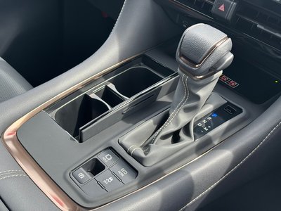 صورة 75 لـ 2025 Toyota ALPHARD