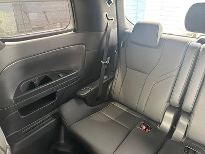 صورة 55 لـ 2025 Toyota ALPHARD
