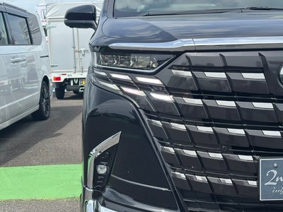 صورة 8 لـ 2025 Toyota ALPHARD