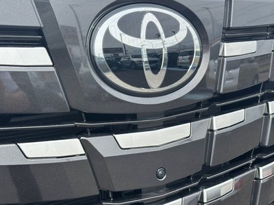 صورة 10 لـ 2025 Toyota ALPHARD