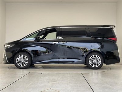 صورة 19 لـ 2025 Toyota ALPHARD