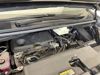 صورة 39 لـ 2025 Toyota ALPHARD