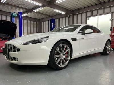 2011 Aston Martin RAPIDE — миниатюра 4