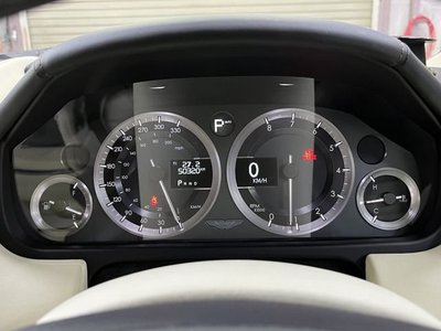 2011 Aston Martin RAPIDE — миниатюра 23