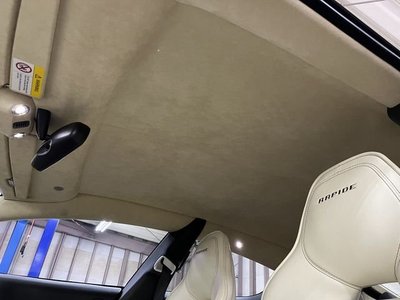 2011 Aston Martin RAPIDE — миниатюра 40