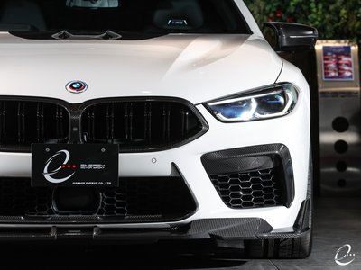 2022 BMW M8 thumbnail 63
