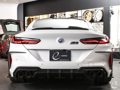 2022 BMW M8 thumbnail 131